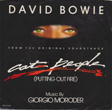 David Bowie – Cat People