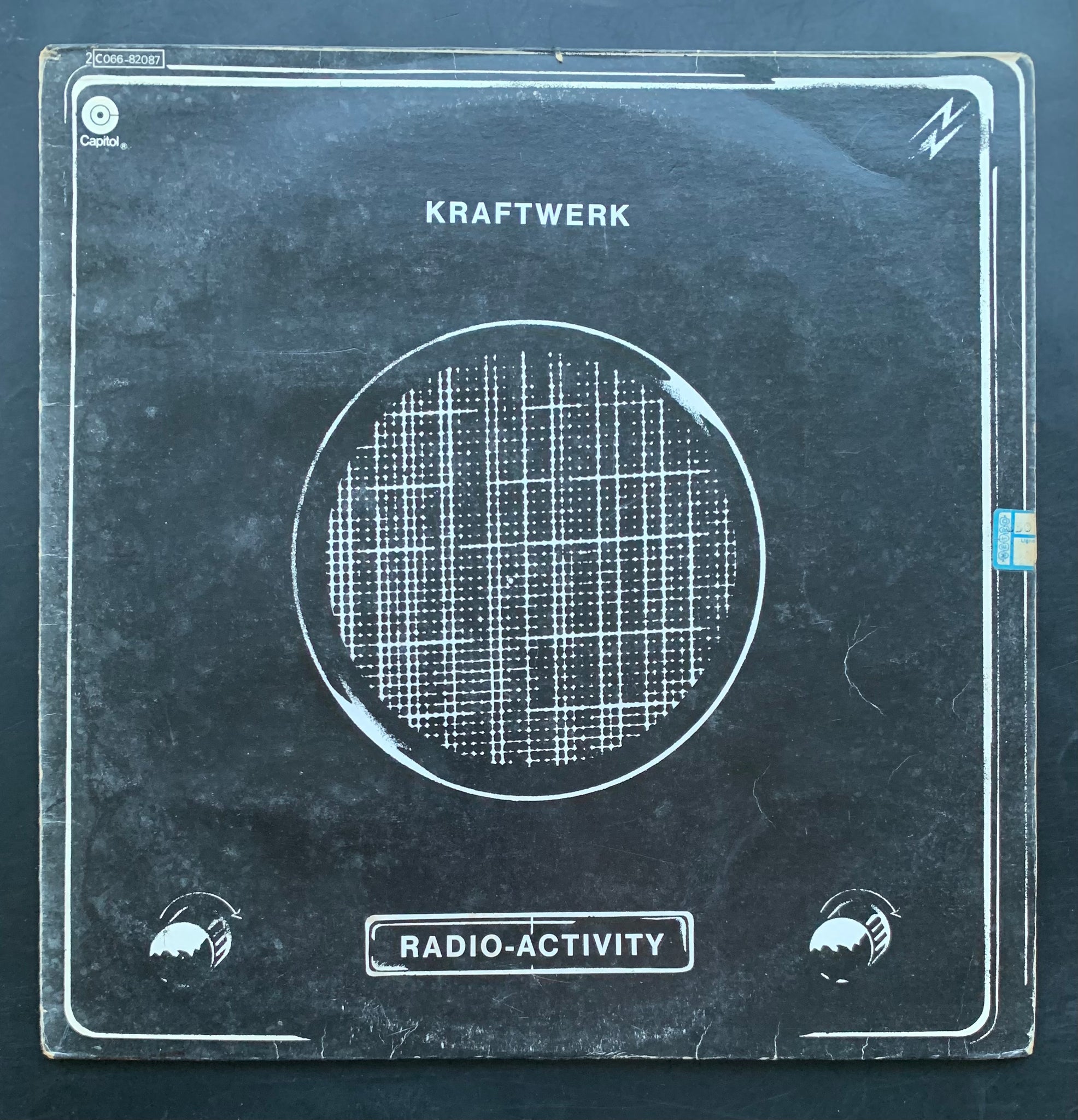 Kraftwerk 'Radio-Activity' LP