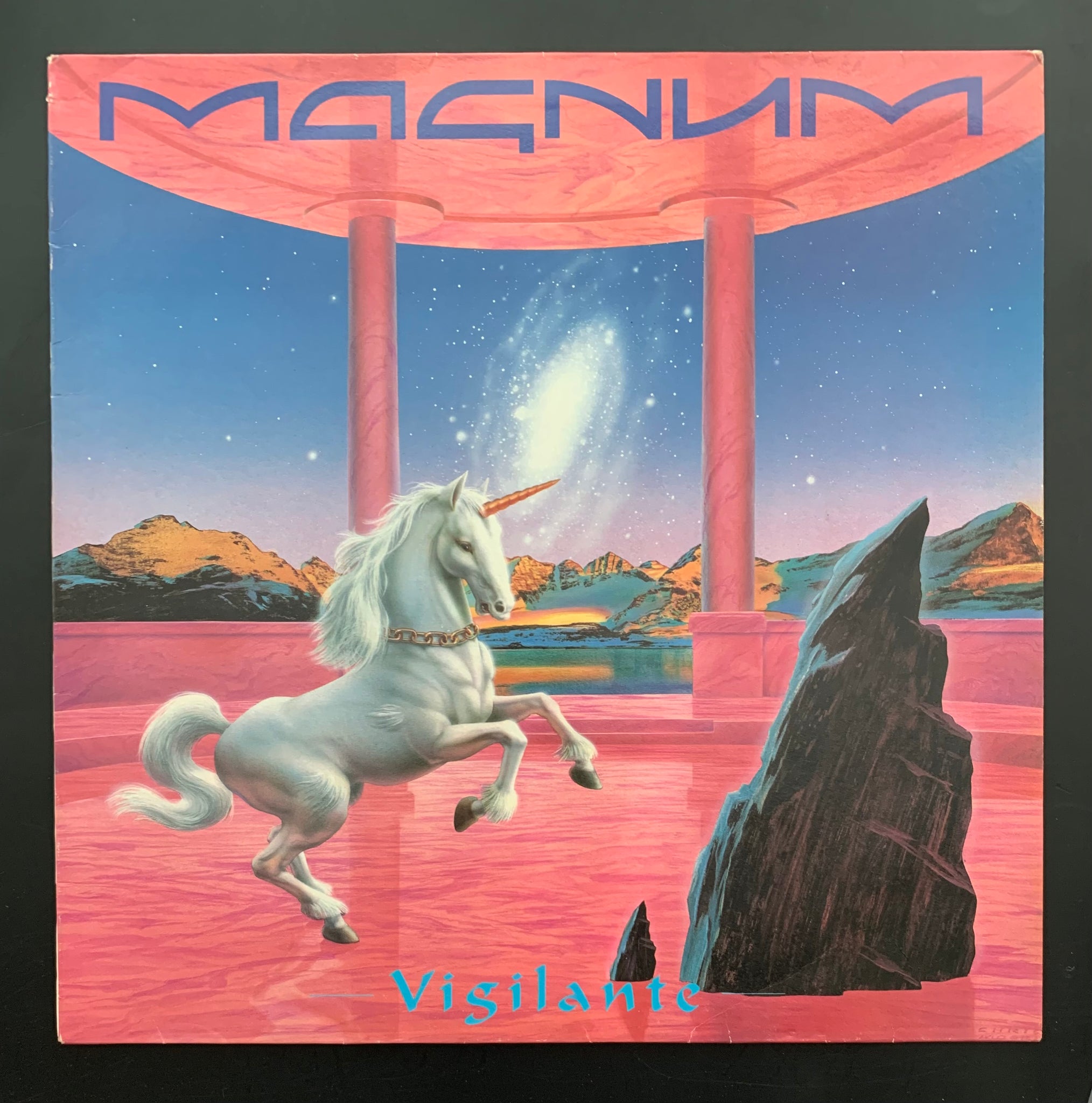 Magnum 'Vigilante' LP